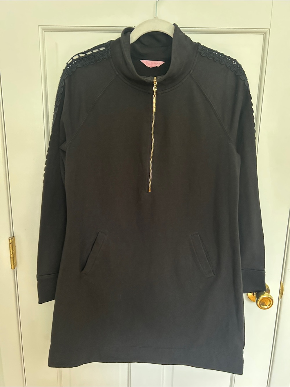 Lilly Pulitzer Skipper Popover Dress in Onyx Black Lace Sleeve Trim